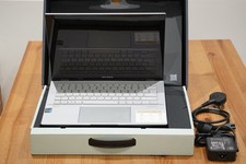 11 X Laptops Inc. Macbook Pro , Asus Zenbook UX3402V Job Lot