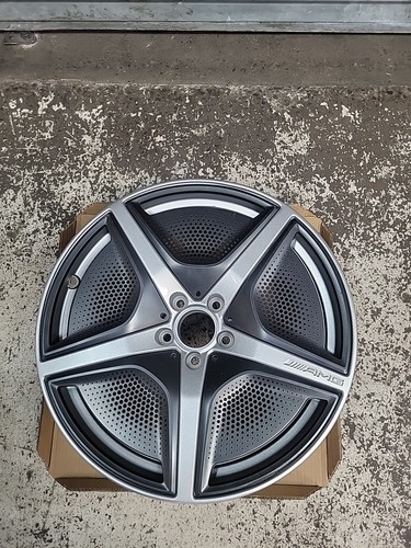 Genuine mercedes eqe - 20”,