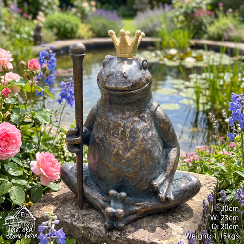 Toad frog king - toad, sculpture