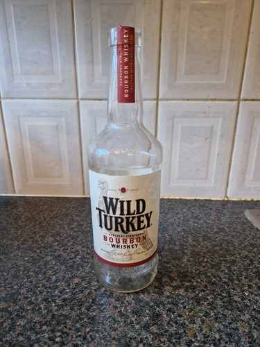 Wild turkey bourbon - turkey,