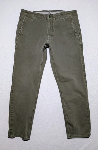 Dockers alpha khaki pants - alpha,