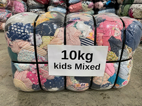 10kg kids clothing - 10kg, mixed