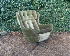 VINTAGE 1970'S GREEN EGG