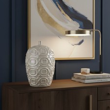 20" Cream Geometric Ceramic