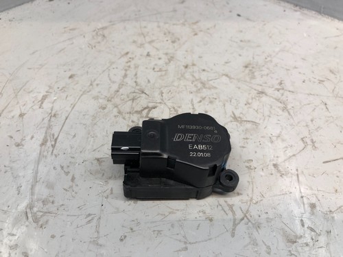 Discovery heater flap motor - flap,