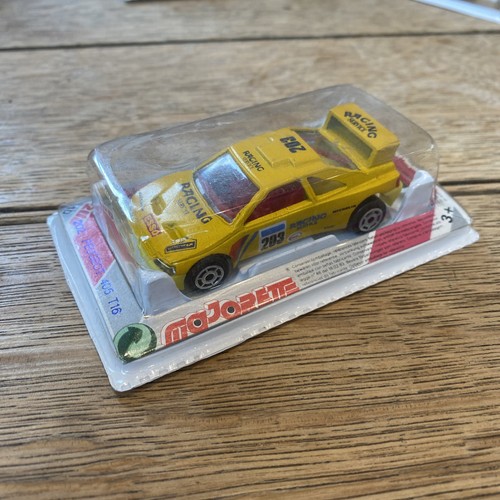 Vintage majorette die - majorette, die-cast