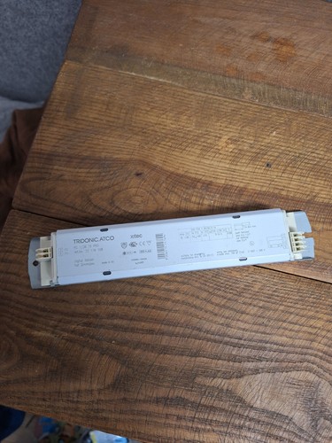 Tridonic digital ballast 1 - digital,