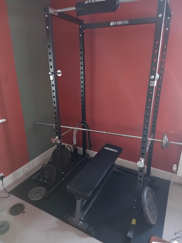 Heavy duty squat - heavy, and