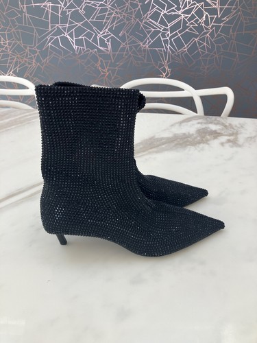 Bnwt zara black kitten - bnwt,