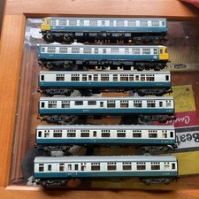 Trix Trains 2 Rail BR Blue/Grey Class 124 Trans Pennine 6 Car DMU