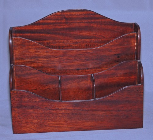 Vintage wooden desk - wooden,
