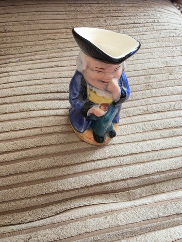 Toby jug ceramic and porcelain - jug,