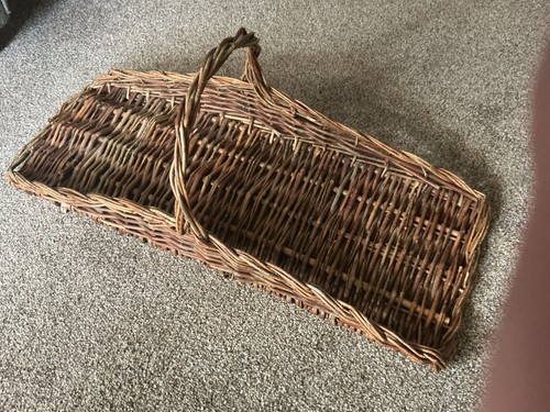 Vintage handmade garden - garden, wicker