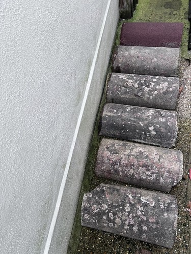 Roof tiles half - roof,
