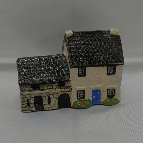 Tey pottery countryside - tey,