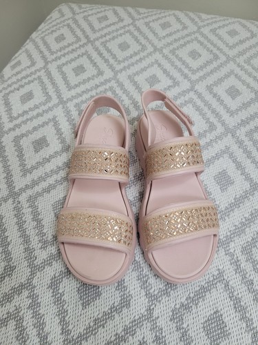 Euc womens skechers - euc,