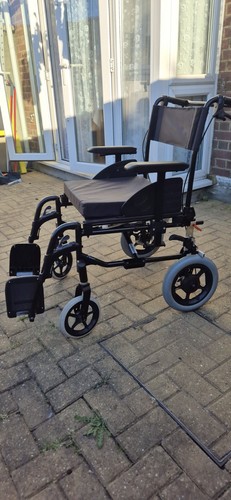 Bariatric wheelchair with - wheelchair,