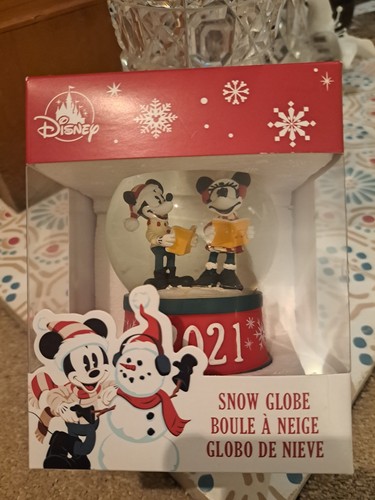 New disney store - new,