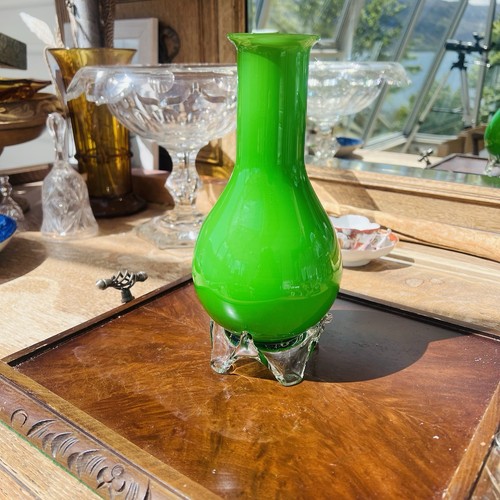 Vintage green opaline glass - green,