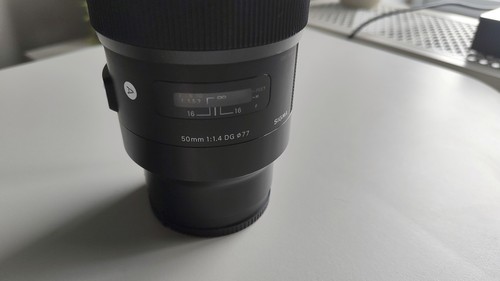 Used sigma 50mm - f1.4,
