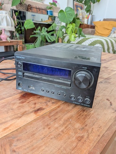 Onkyo receiver 525ukd - cd,