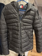 Tommy Hilfiger Men's Puffa Coat XS With Detachable hood - Black