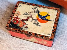 Chinoiserie/Asian Style red and gold Vintage Blue Bird Confectionery tin