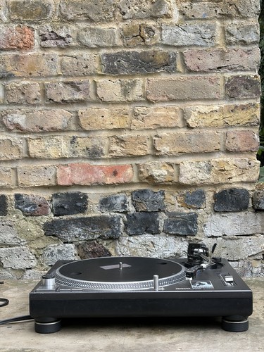 Technics 1200 mk2 - sl-1200, analog
