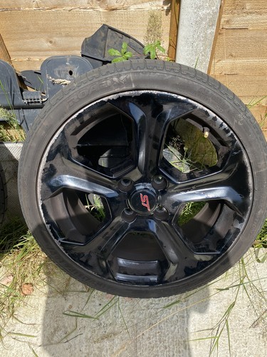 Ford fiesta ecoboost - ford,