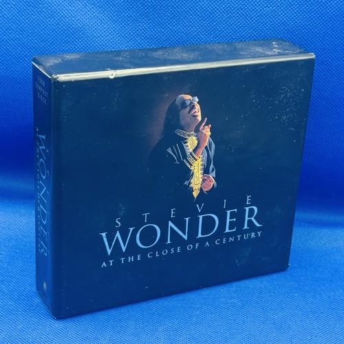 Stevie wonder the close of - wonder, at