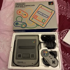 Nintendo Super Famicom Console