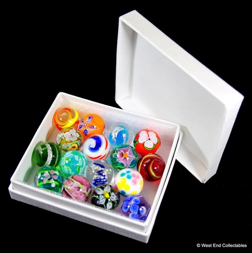 Collectors box set - 16, x
