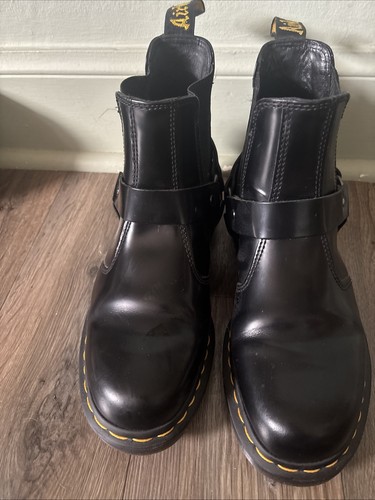 Martens size 7 - martens,