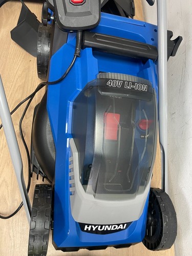 Hyundai hym40li380p v - hyundai,