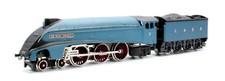 WRENN 'OO GAUGE' W2212 LNER