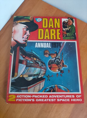Dan dare annual 1974 - dan,