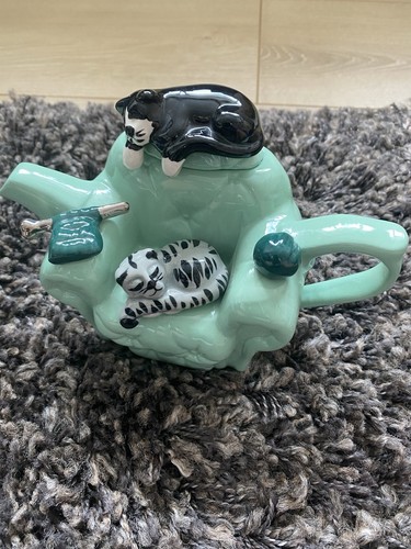Fabulous novelty teapot with - fabulous,