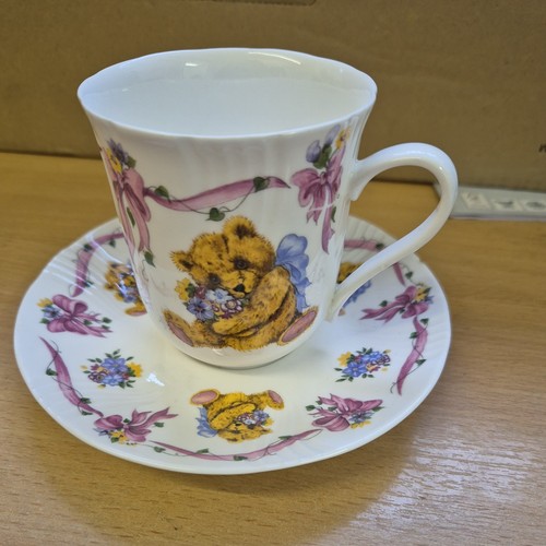 Roy kirkham teddies - roy, bouquet
