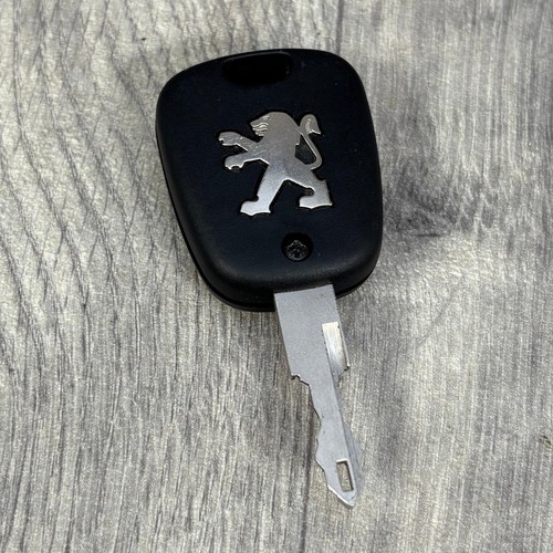 Genuine peugeot button - genuine,