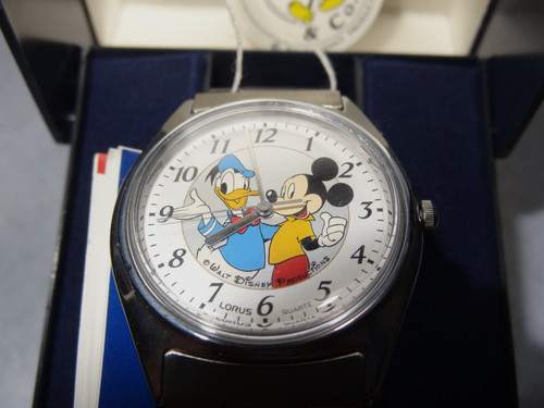 Vintage lorus quartz donald - quartz,