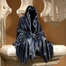 Statue Gothic Sitting