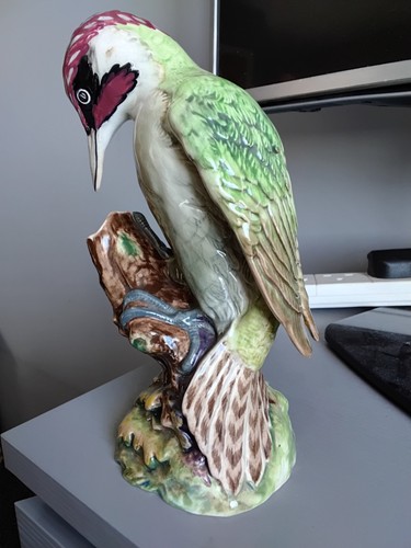 Beswick bird green woodpecker - beswick,