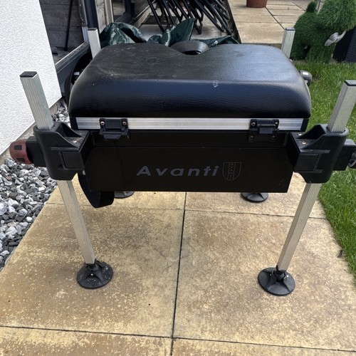 Avanti black fishing seat box - seat,
