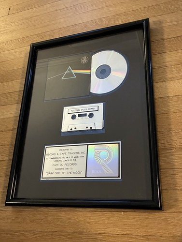Pink floyd platinum riaa award - floyd,