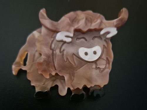 Highland cow acrylic brooch - highland,
