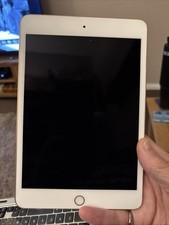 Apple iPad Mini 5th Gen With Bluetooth Keyboard Gold