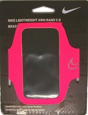 NEW NIKE LIGHTWEIGHT ARM BAND