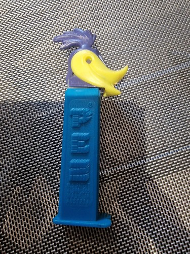 Rare vintage pez candy - rare,