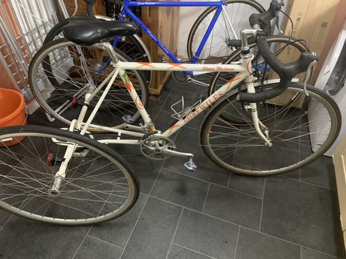 Vintage racing trike geoff - racing,