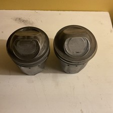 Honda Cb77 Race Pistons one